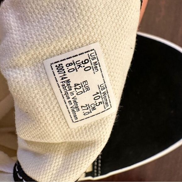 Vans Men's Black and Cream Old Skool Checkerboard Shoe size 9, new - Picture 9 of 9
